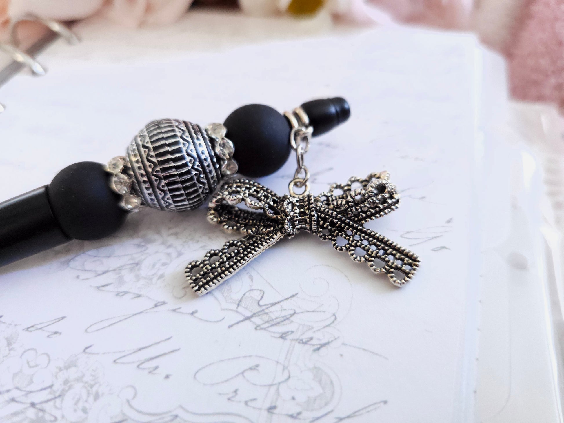 Beaded Pen -  Vintage Lace