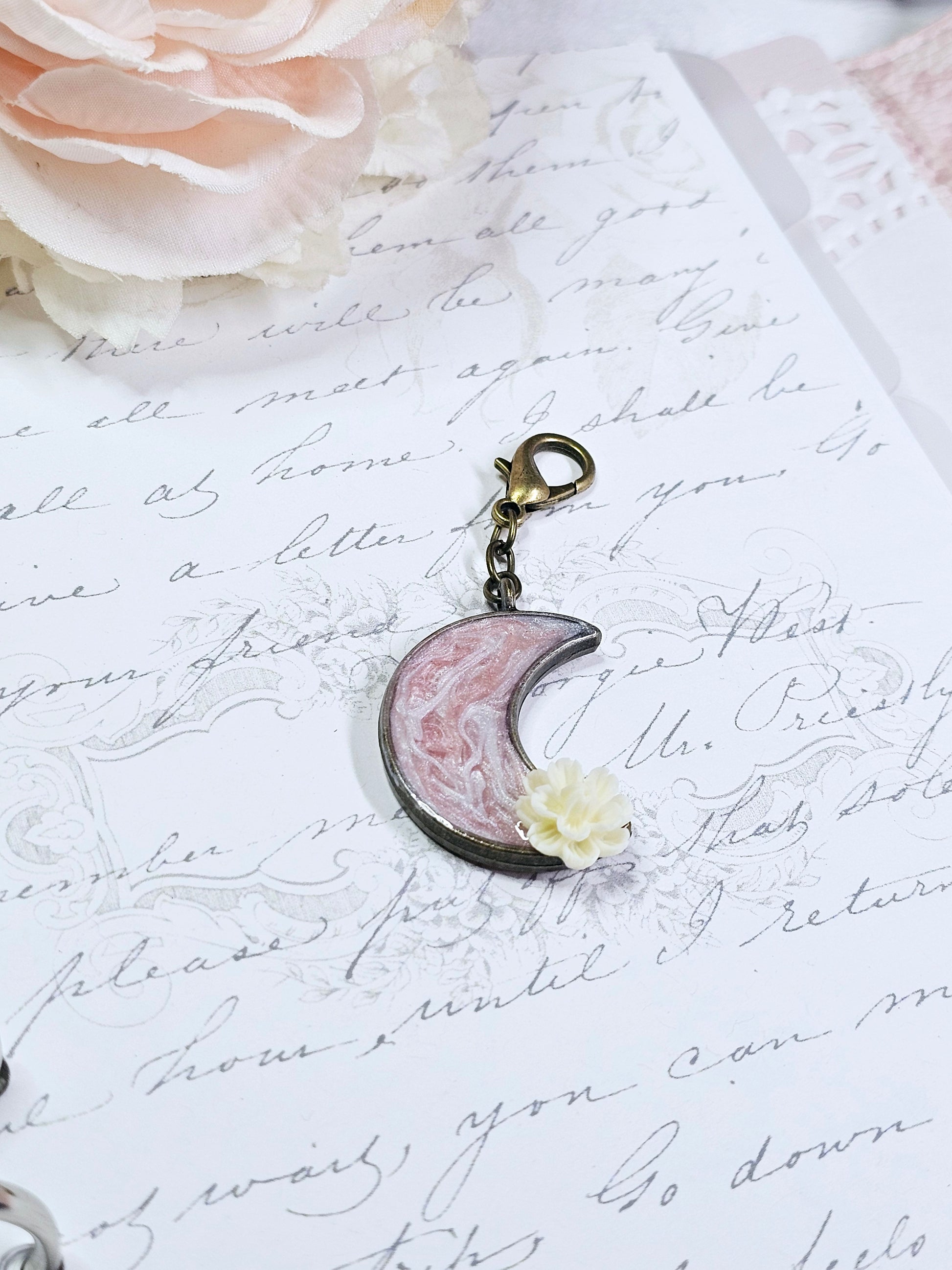 Classic Charm - Floral Moon