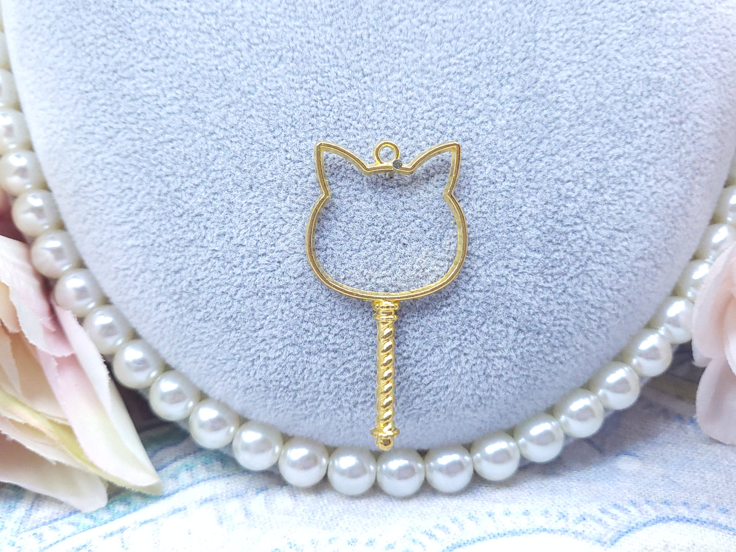 Custom - Cat Wand Bezel (Gold)