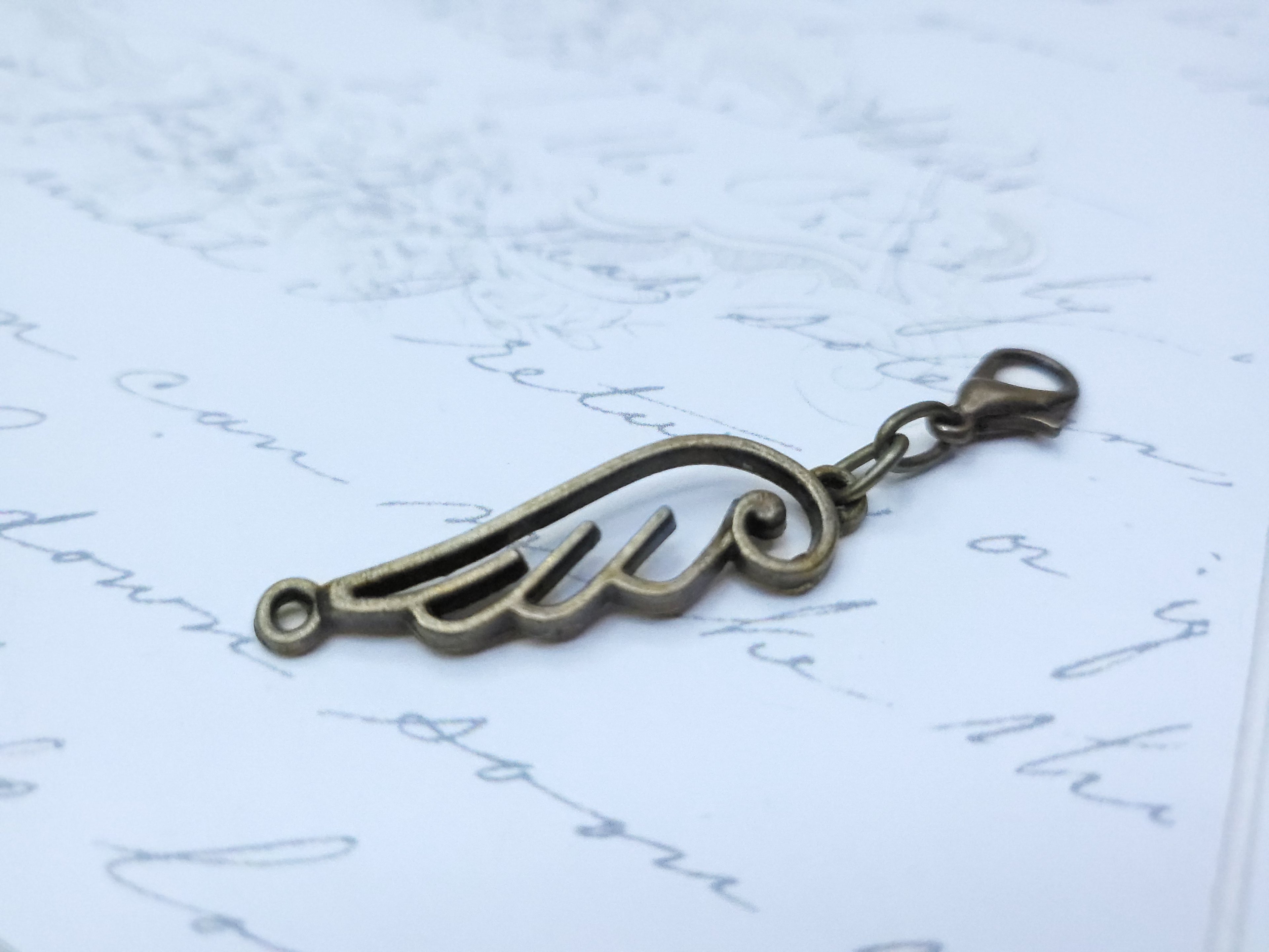 Classic Collection - Bronze Wing