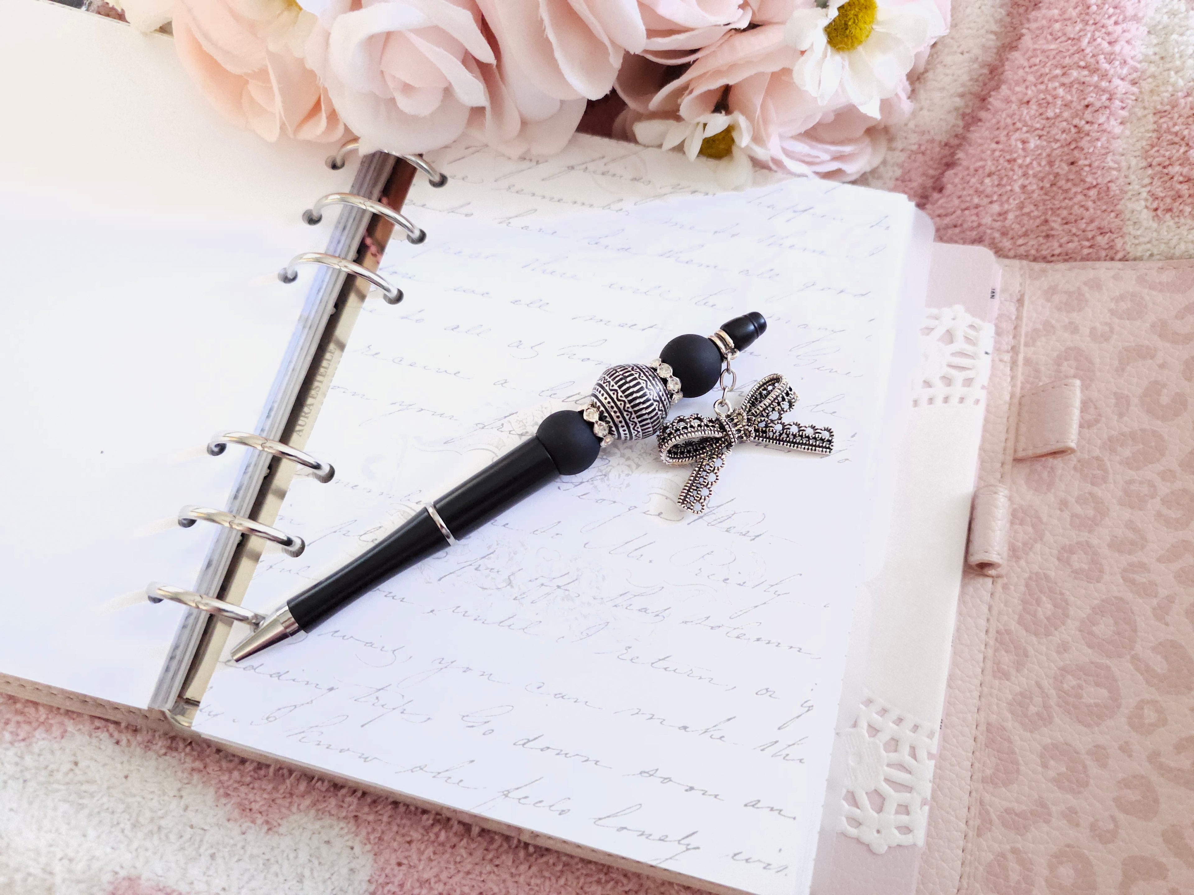 Beaded Pen -  Vintage Lace