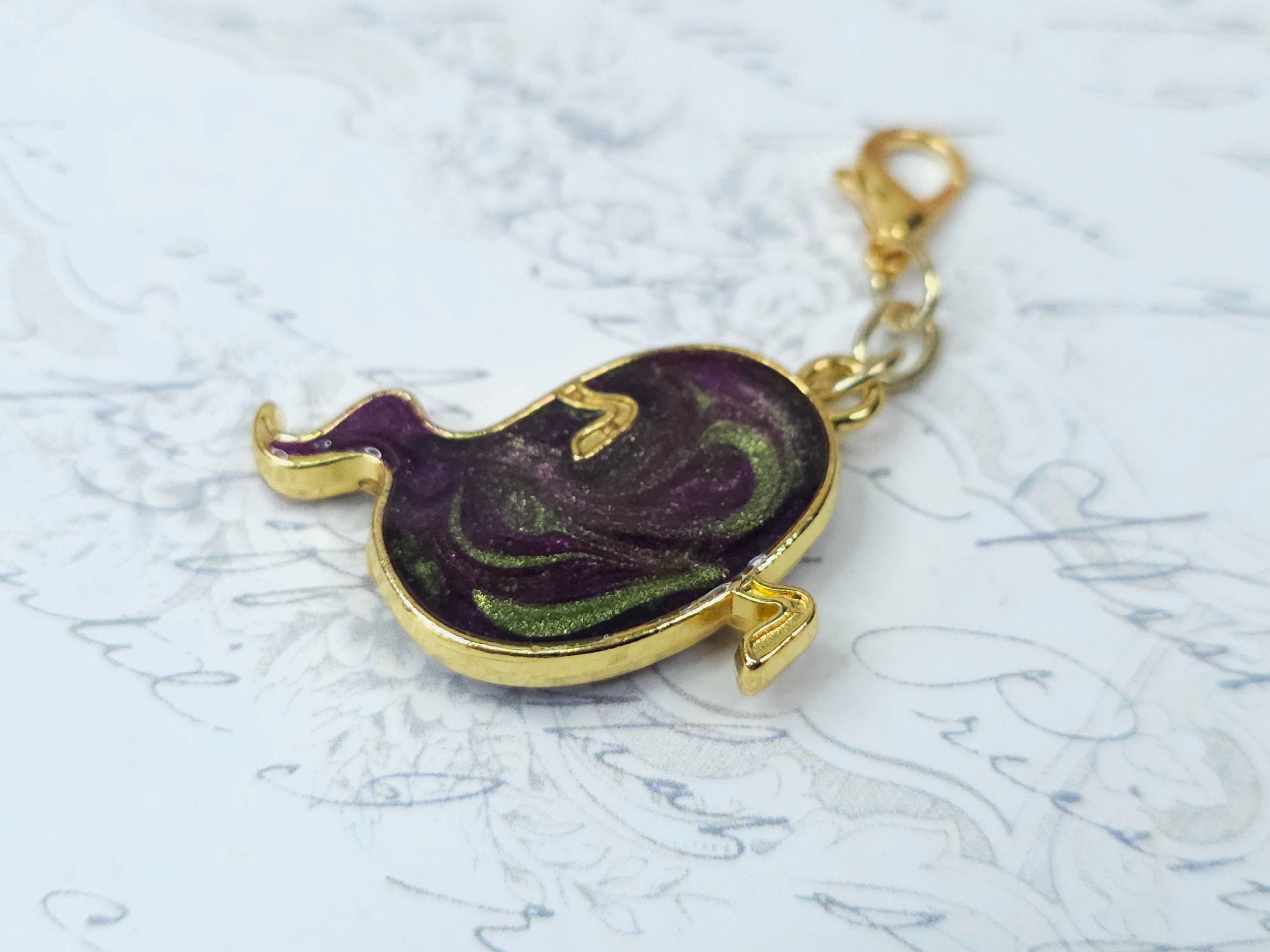 Seasonal Classic Charm - Spunky Ghost (Goblins Blood)