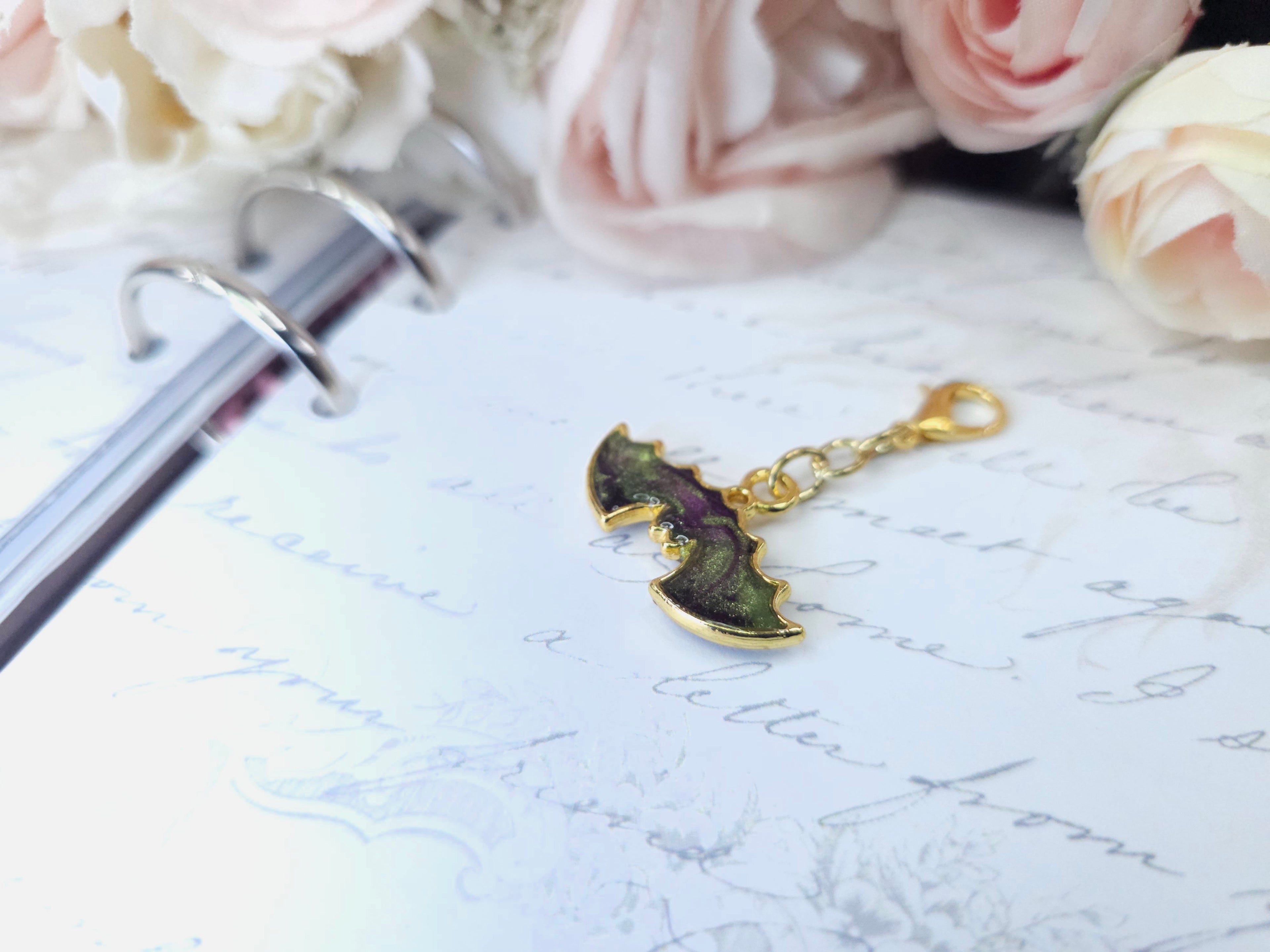 Seasonal Classic Charm - Bat (Goblin's Blood)