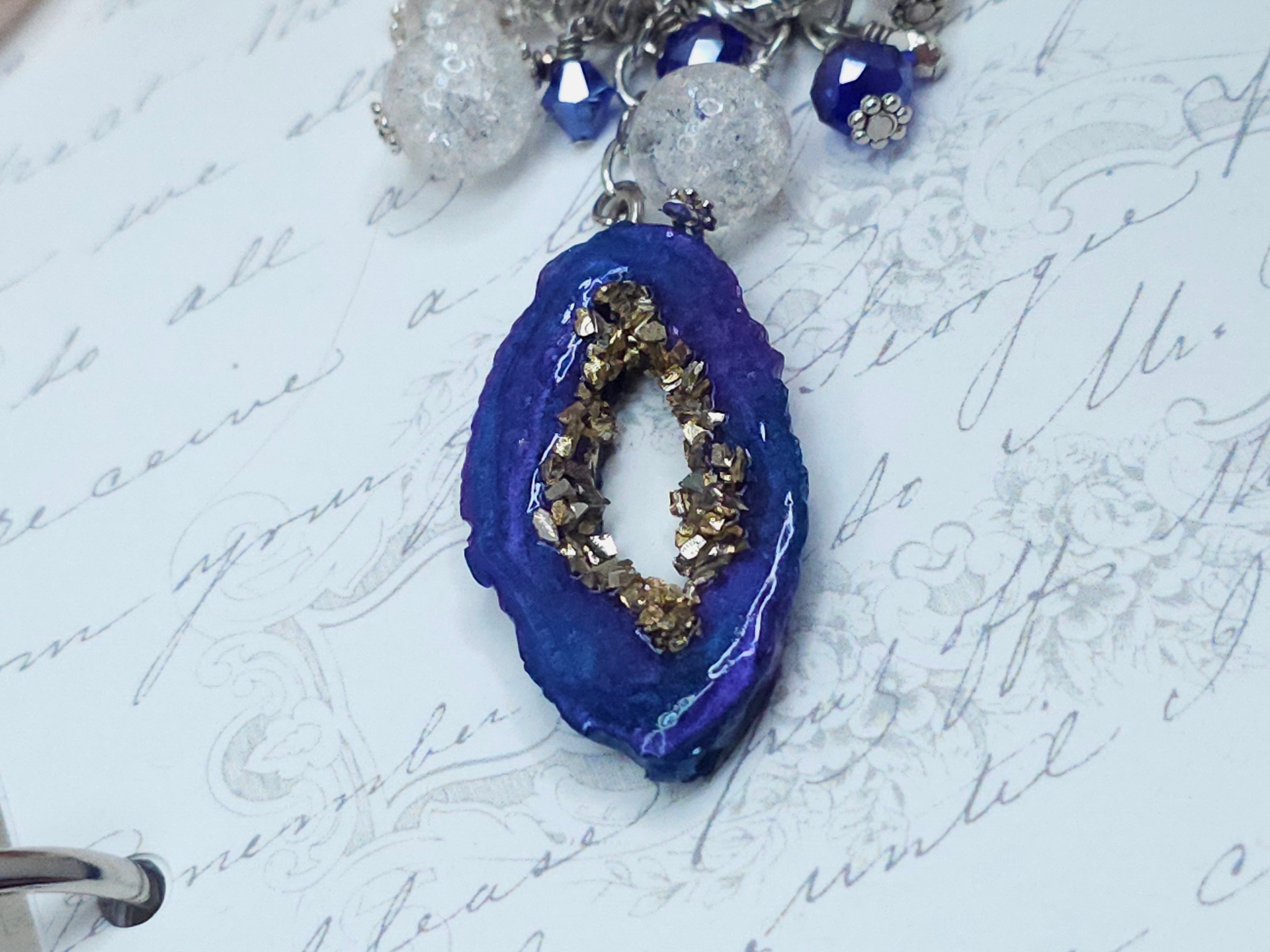Chunky Dangle - Geode (Galaxy)