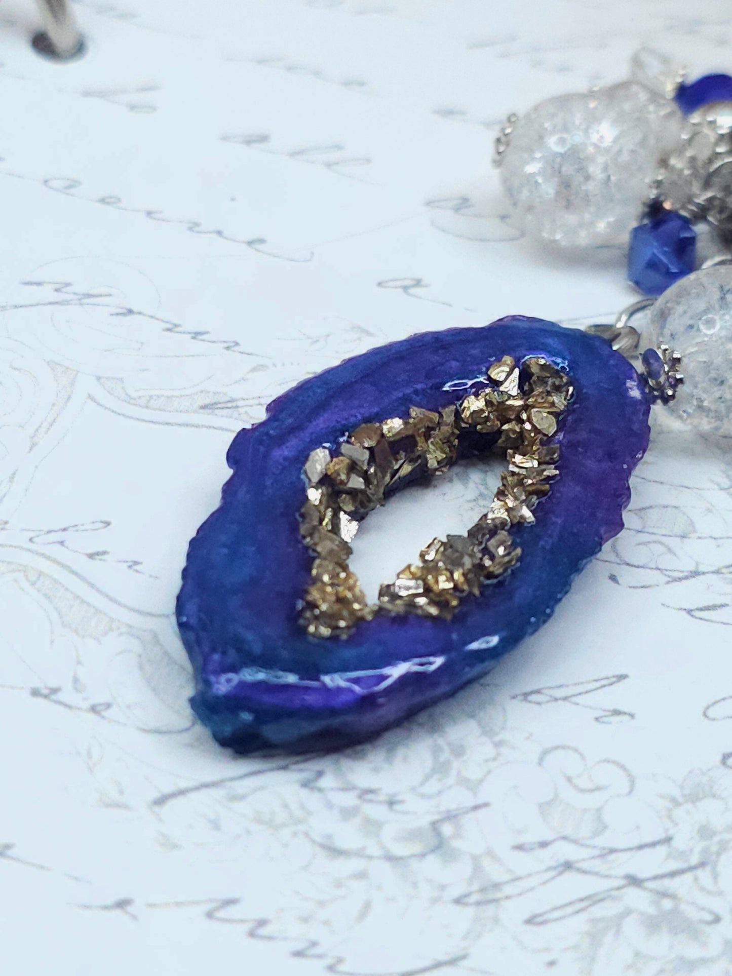 Chunky Dangle - Geode (Galaxy)