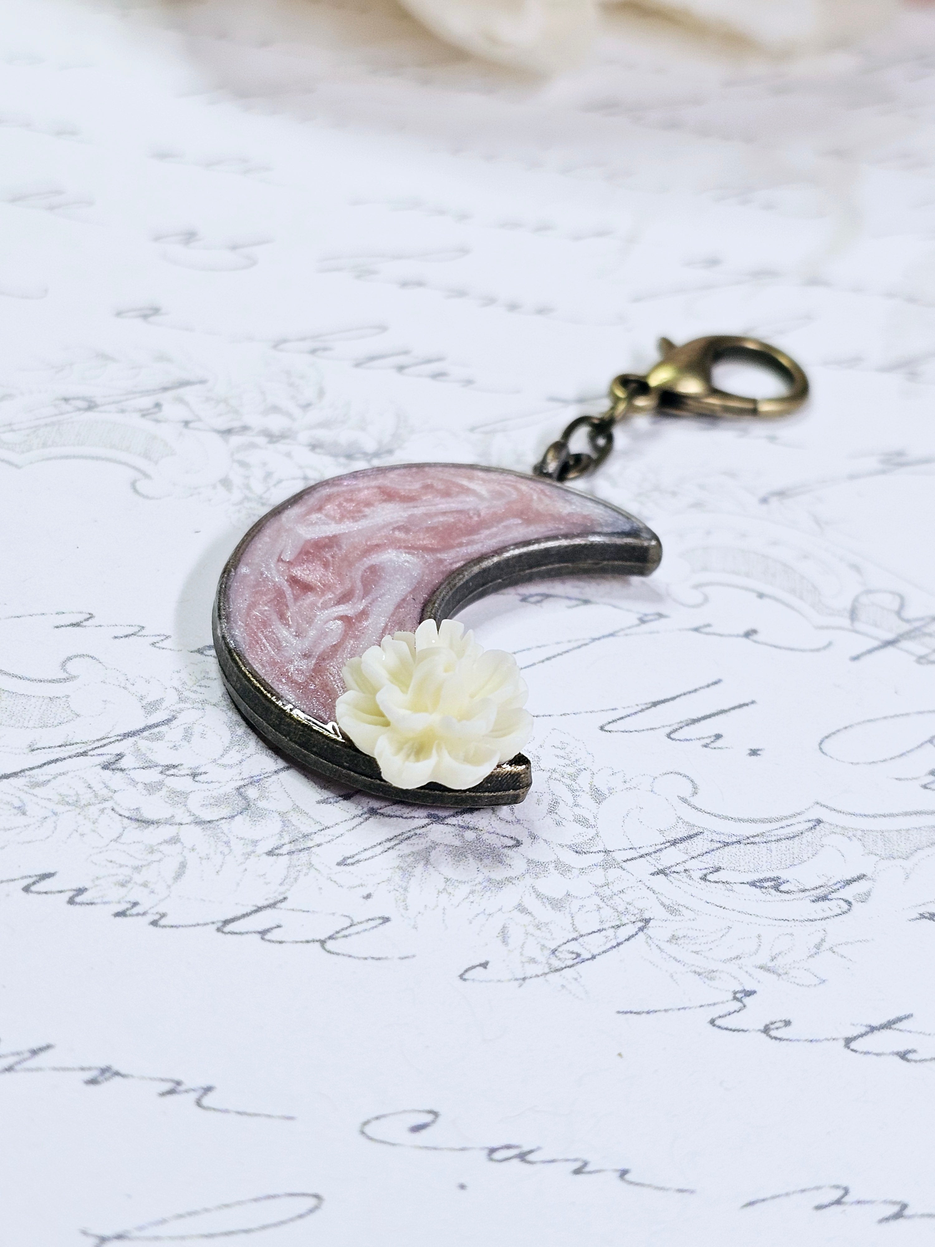 Classic Charm - Floral Moon