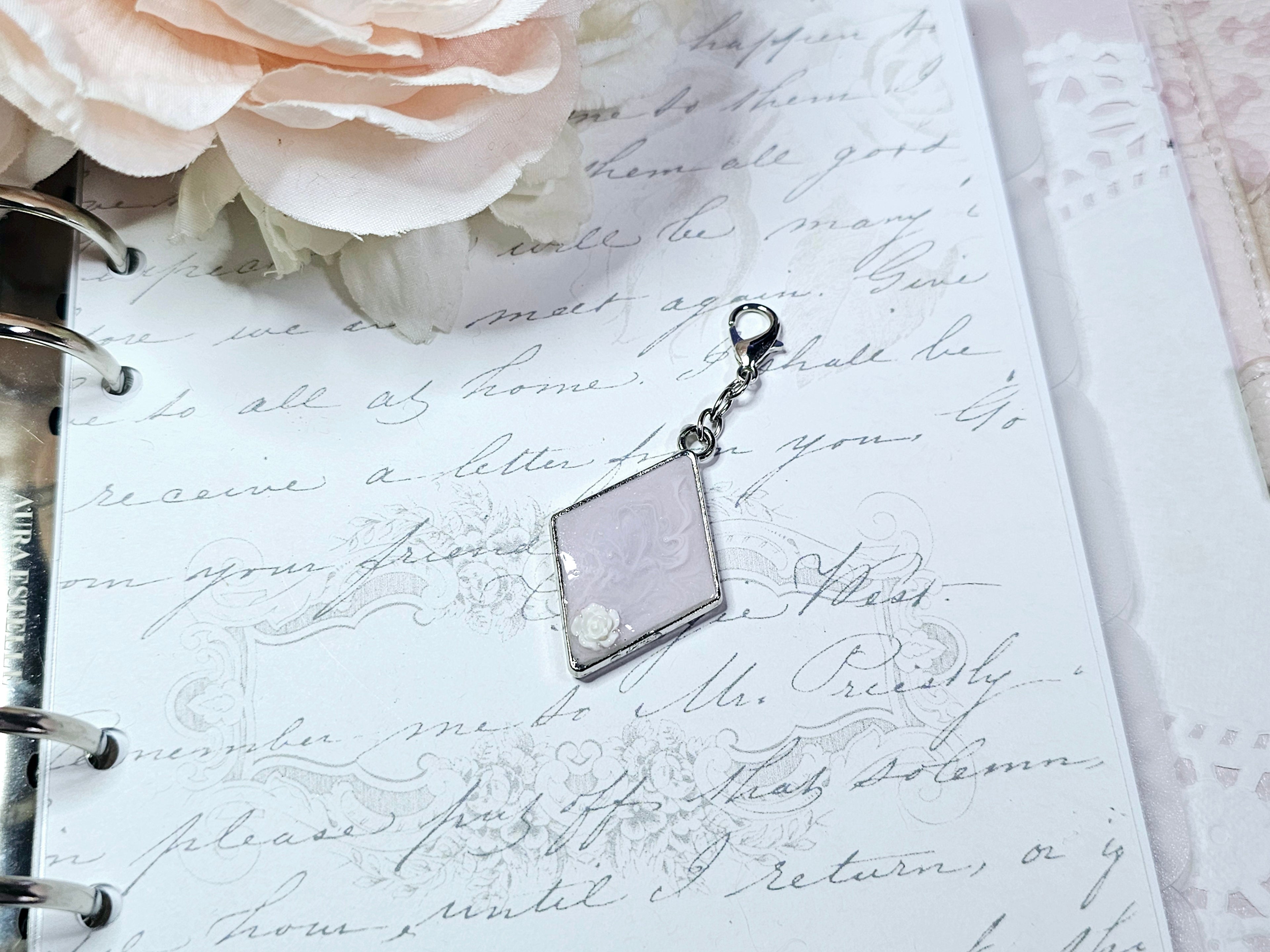 Classic Charm - Diamond Rose