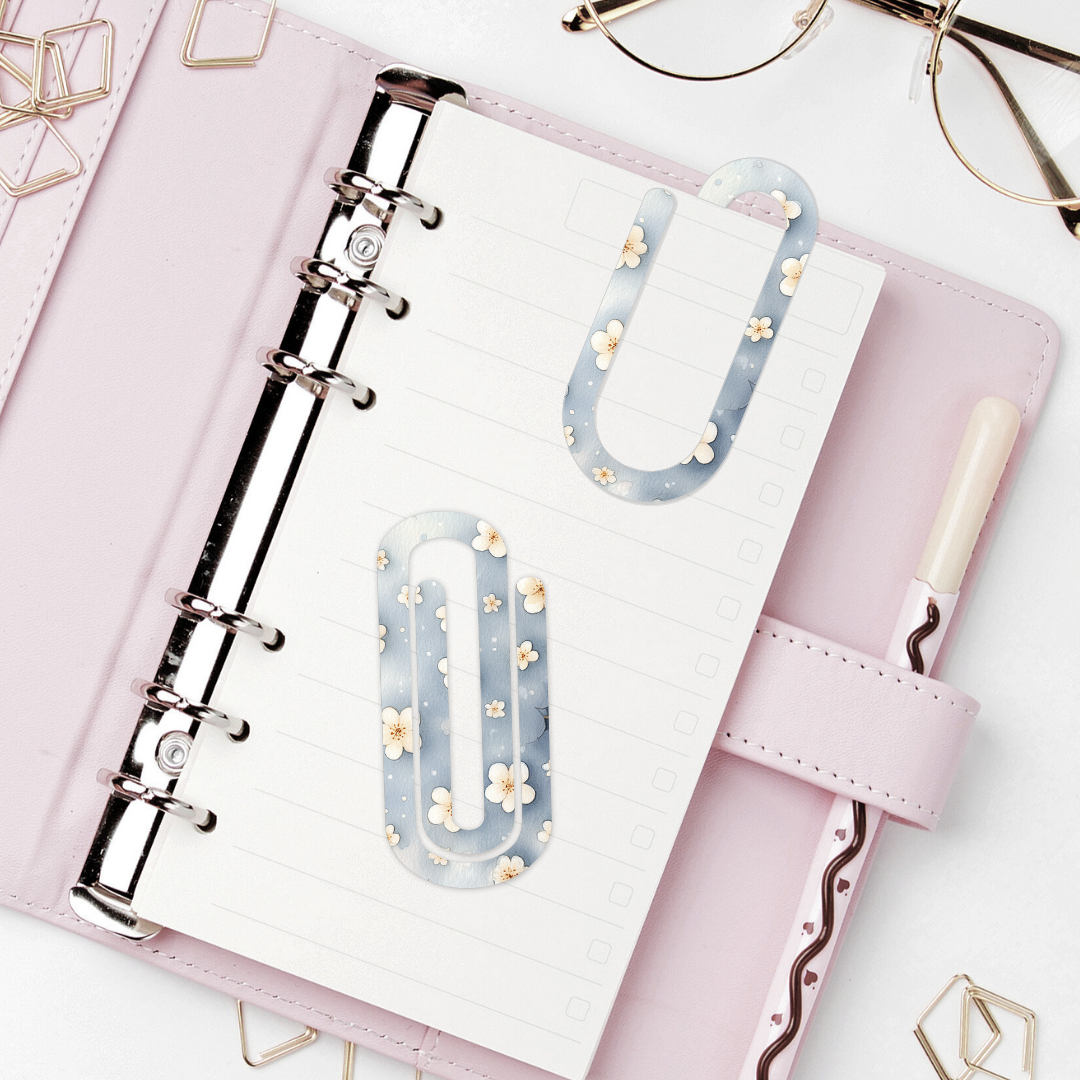 Jumbo Paperclip  -  Veloura Fae