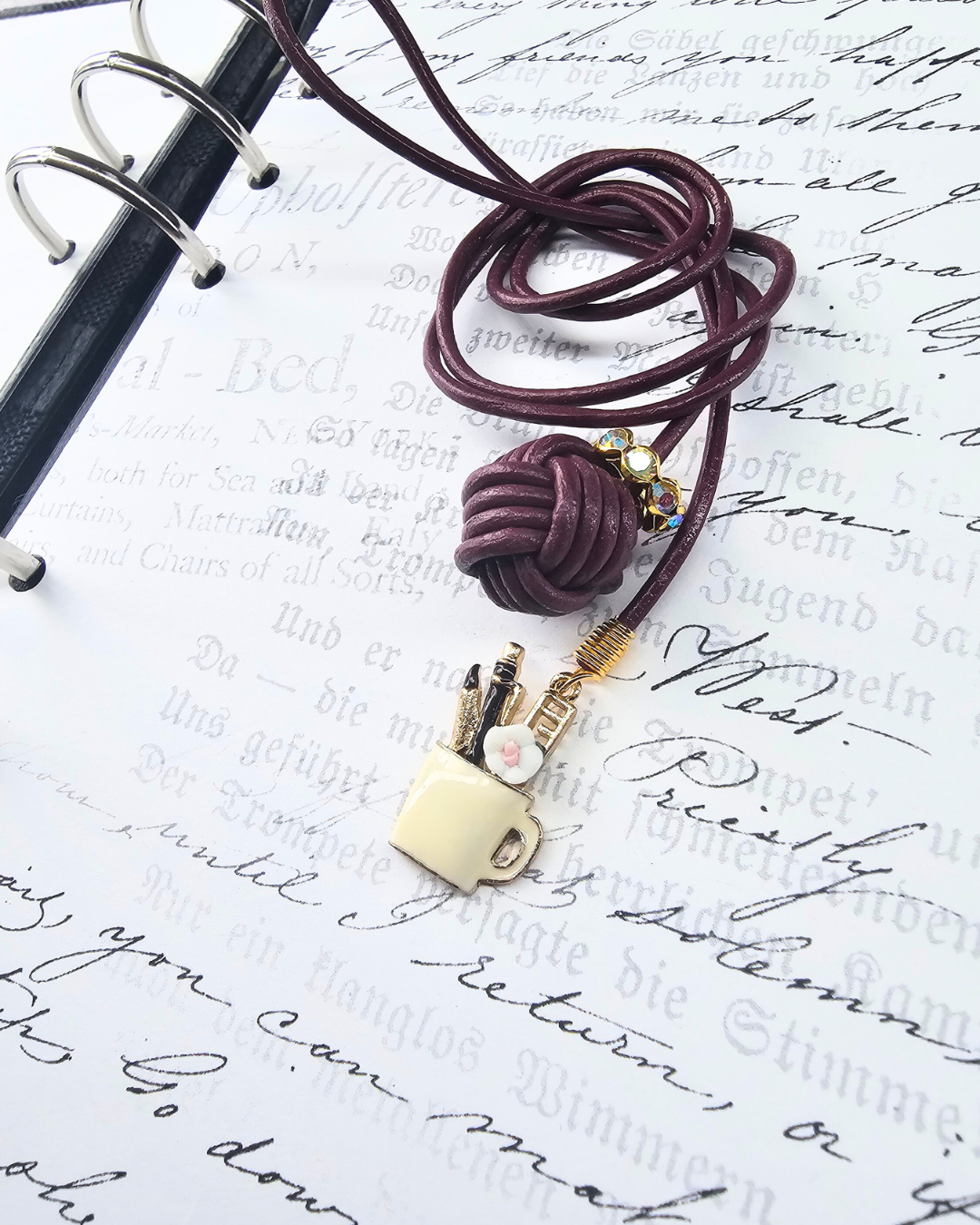 Bookmark - Pencil Cup