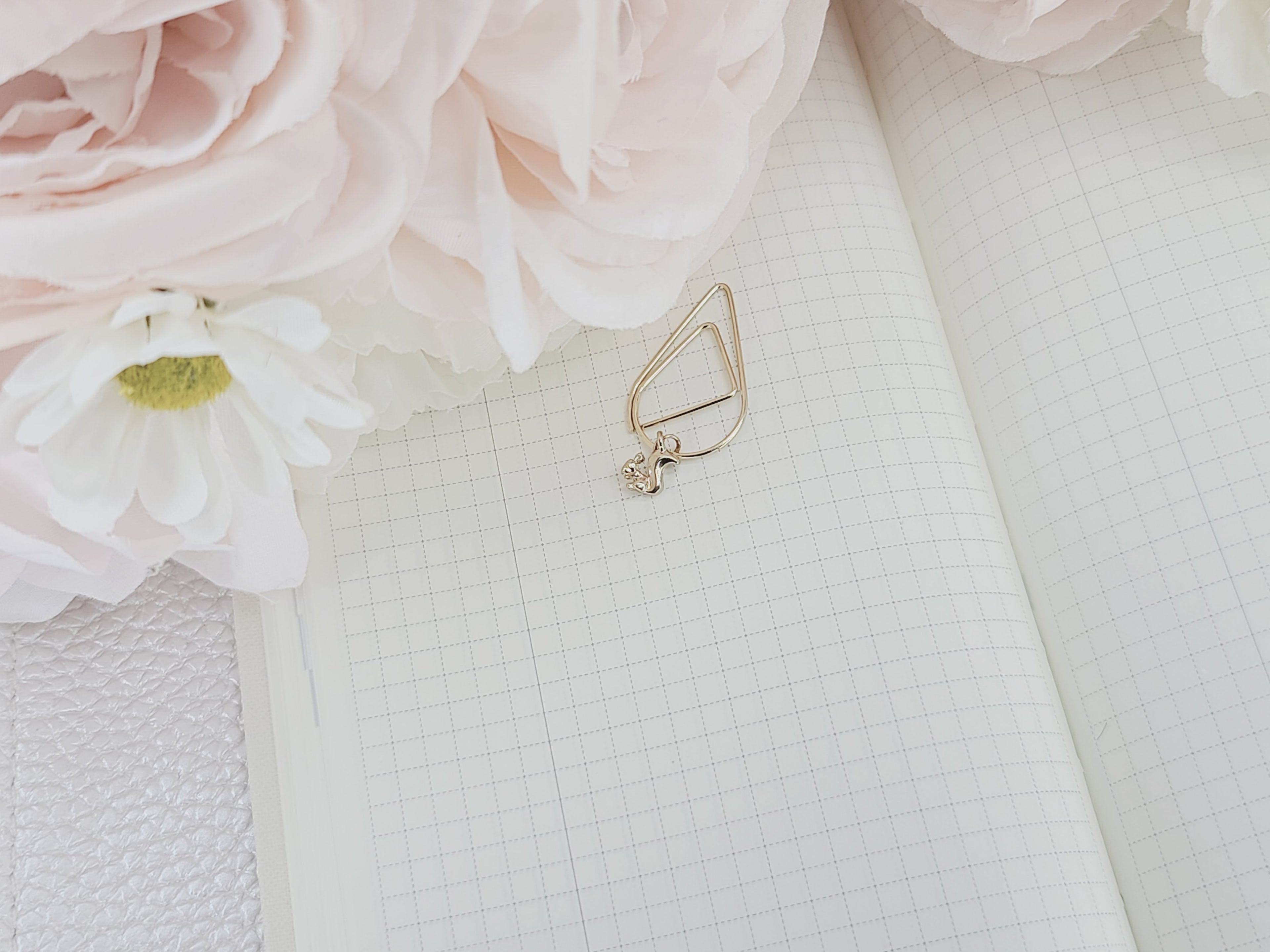 Charmed Paperclip - Squirrel