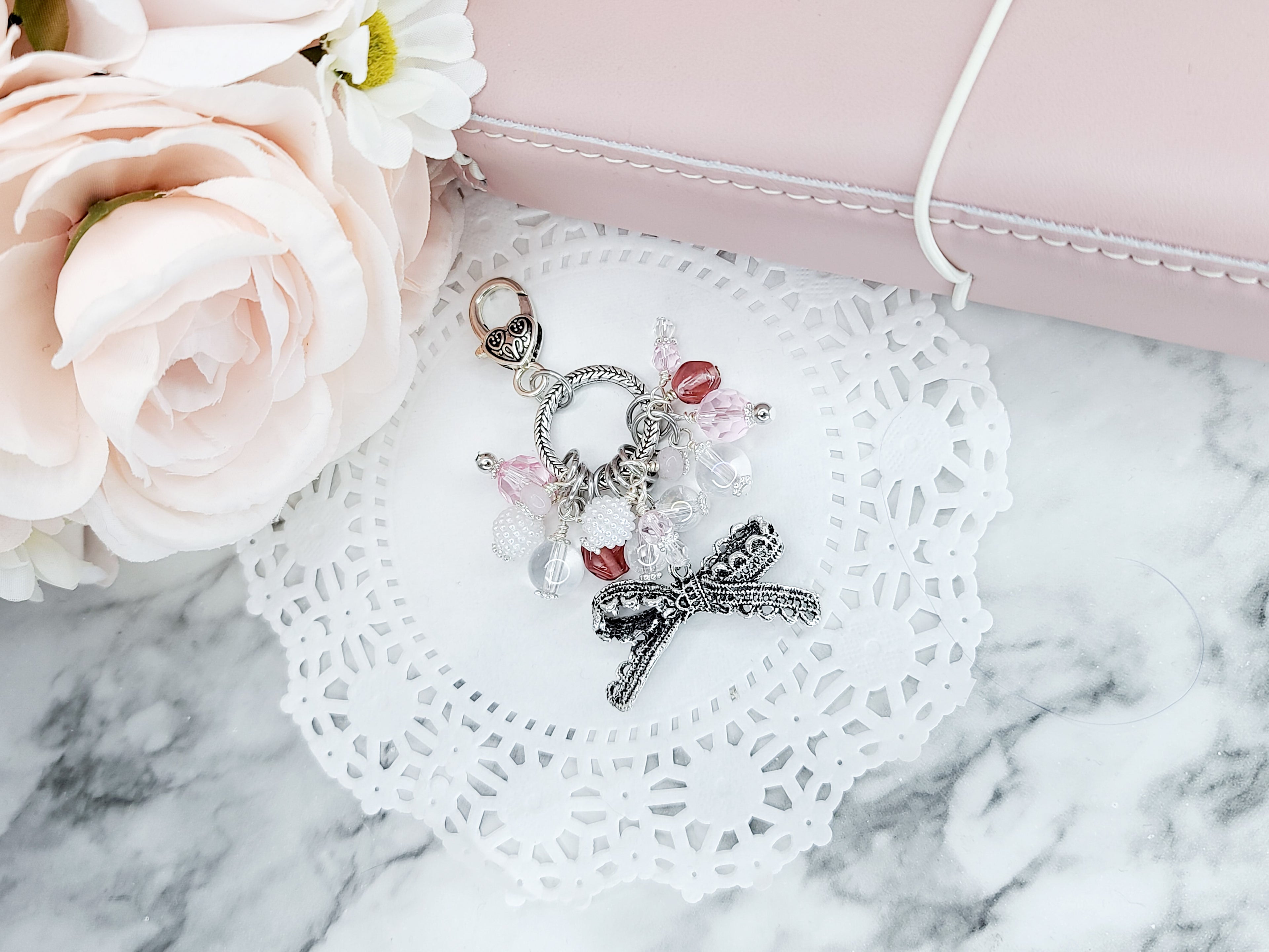 Chunky Dangle - Vintage Bow