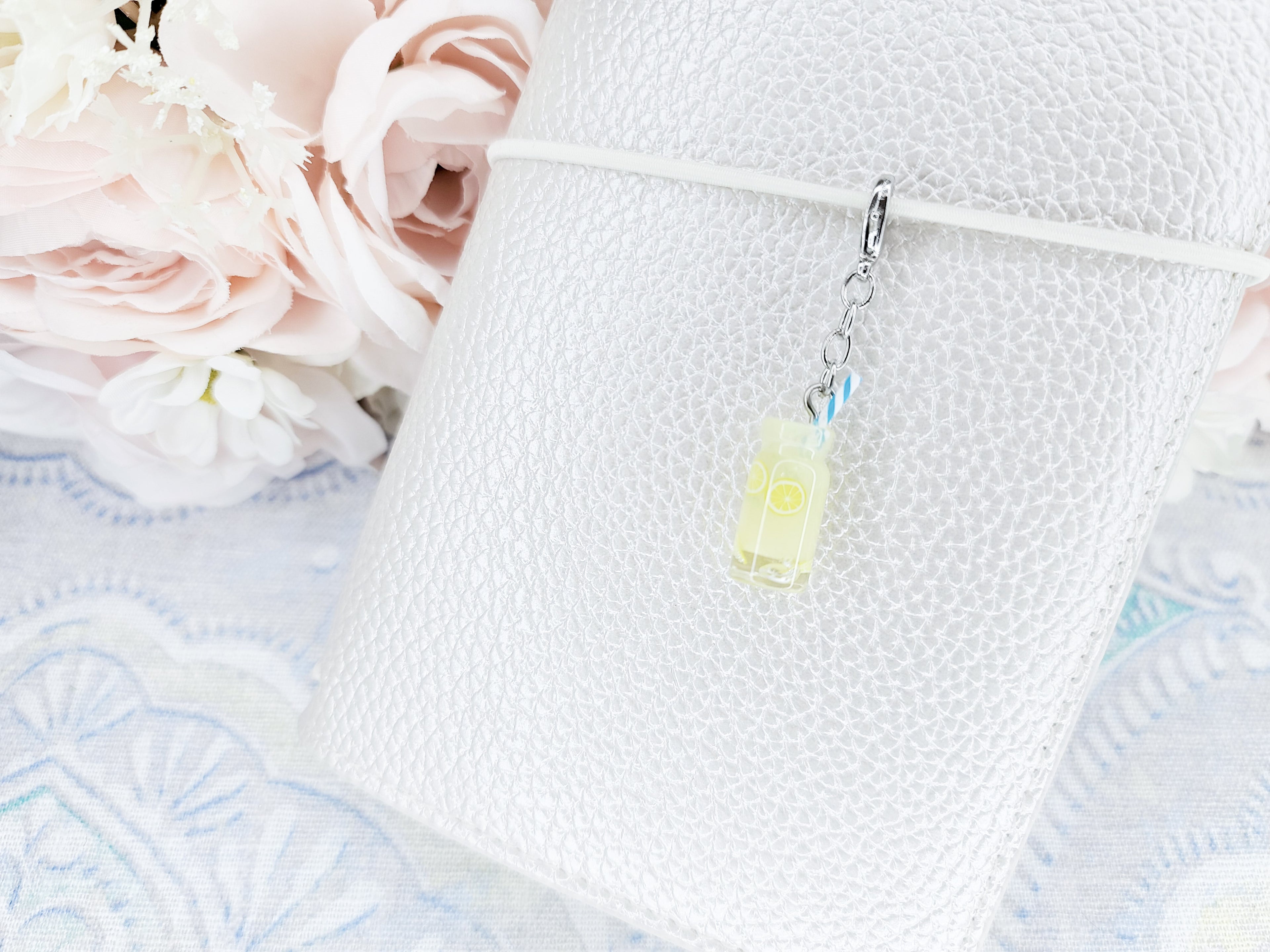 Classic Charm - Lemonade