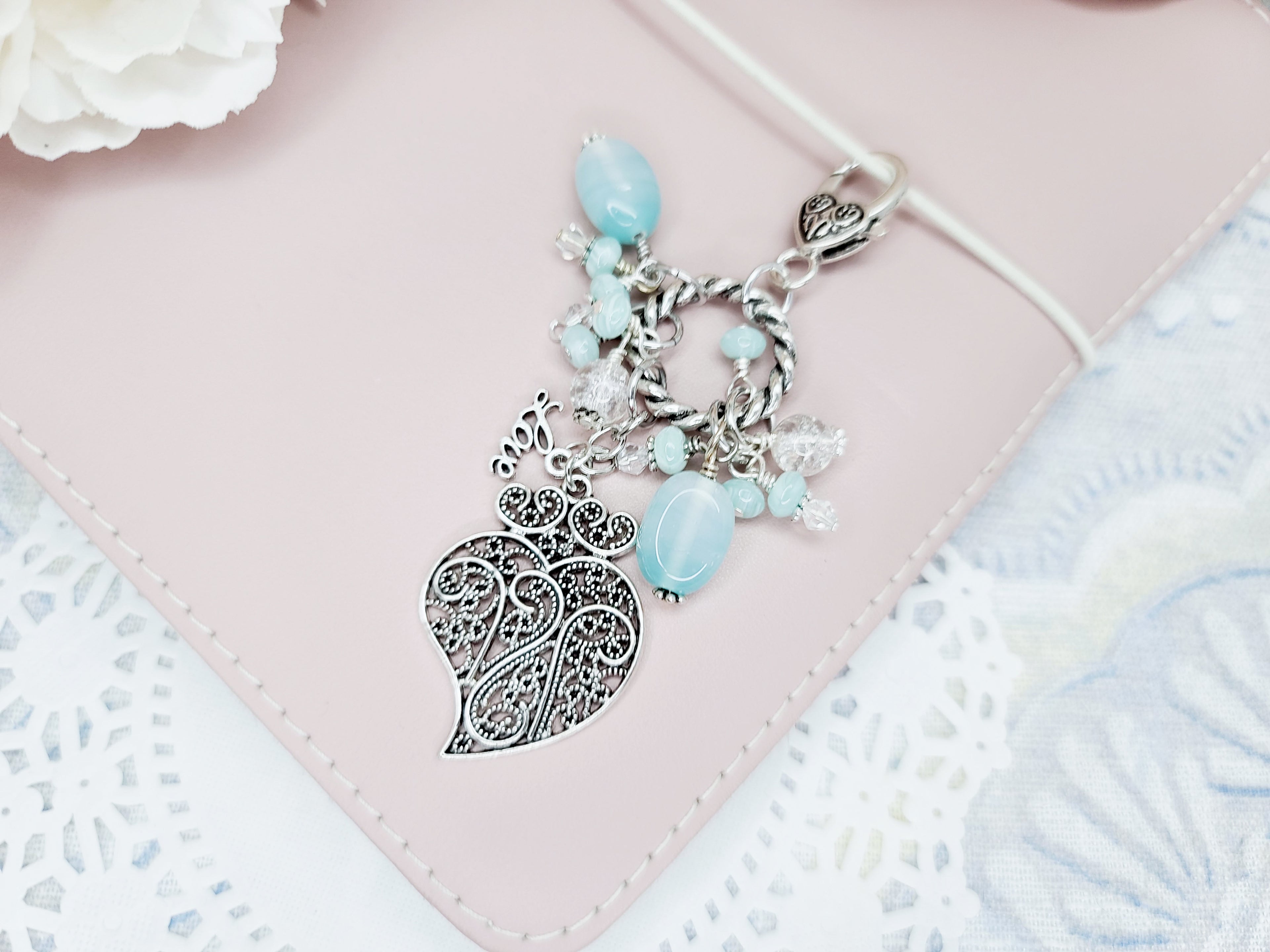 Chunky Dangle - Scroll Heart