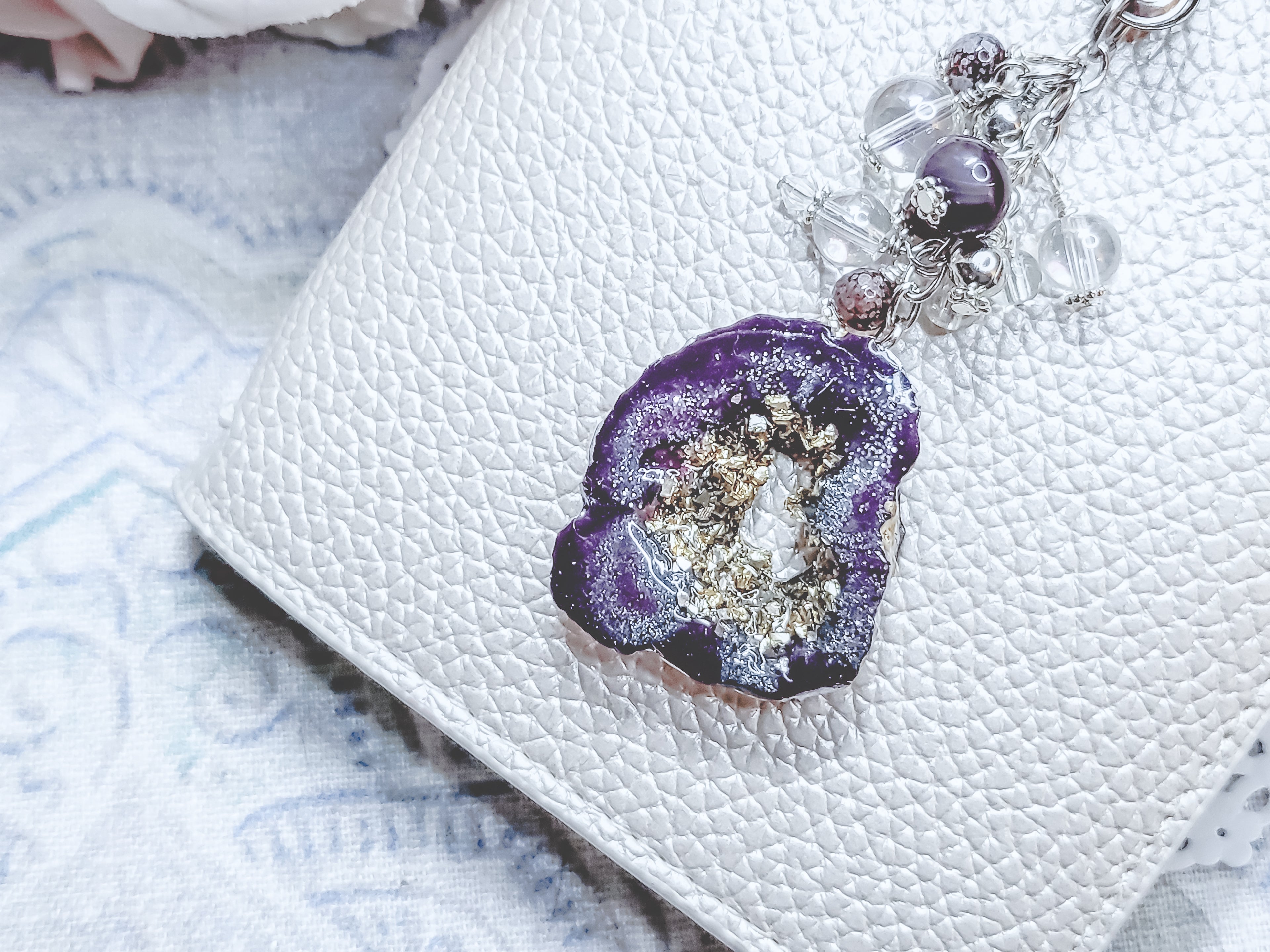 Chunky Dangle - Geode (Plum Willow)