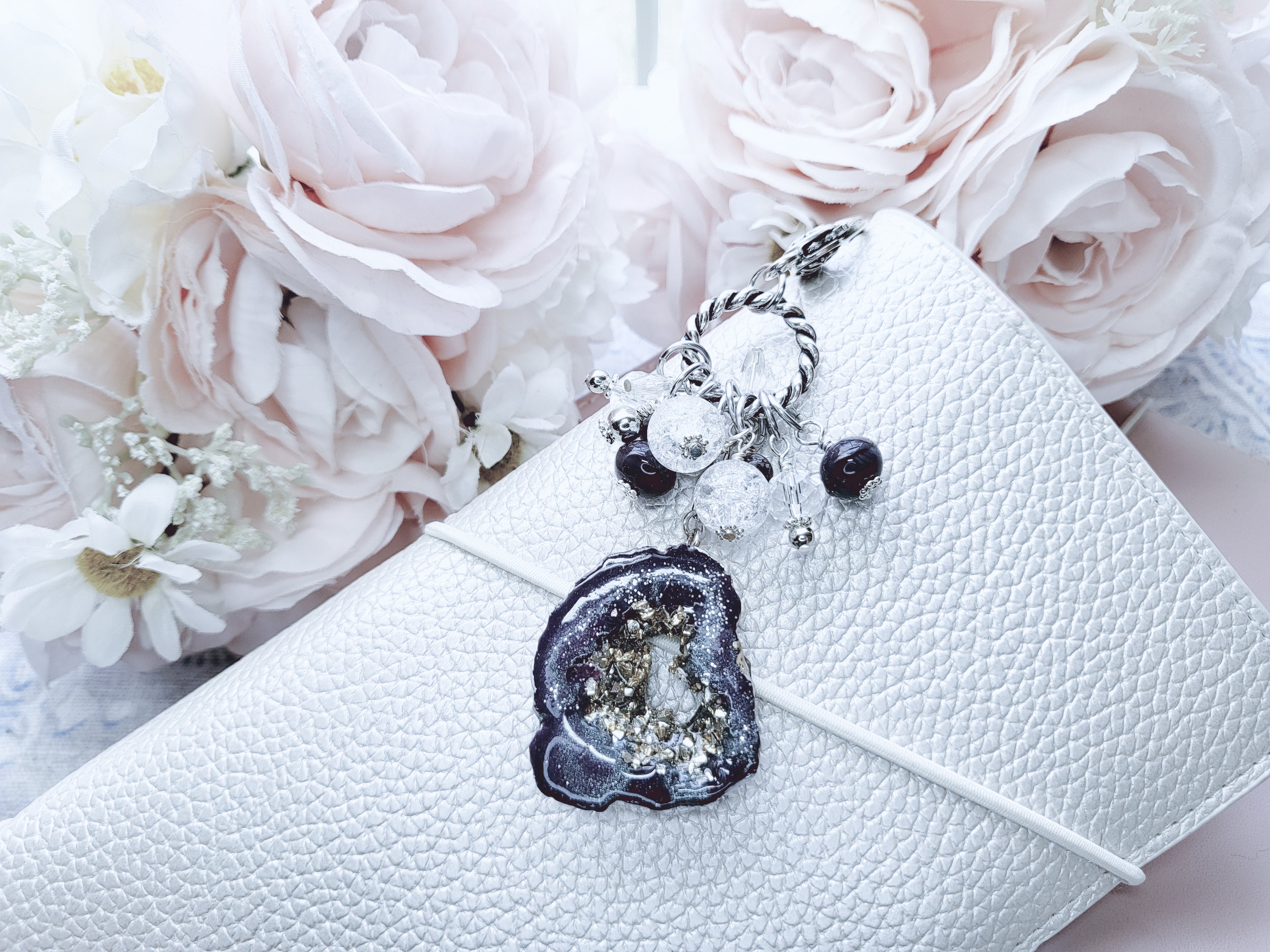 Chunky Dangle - Geode (Plum Willow)