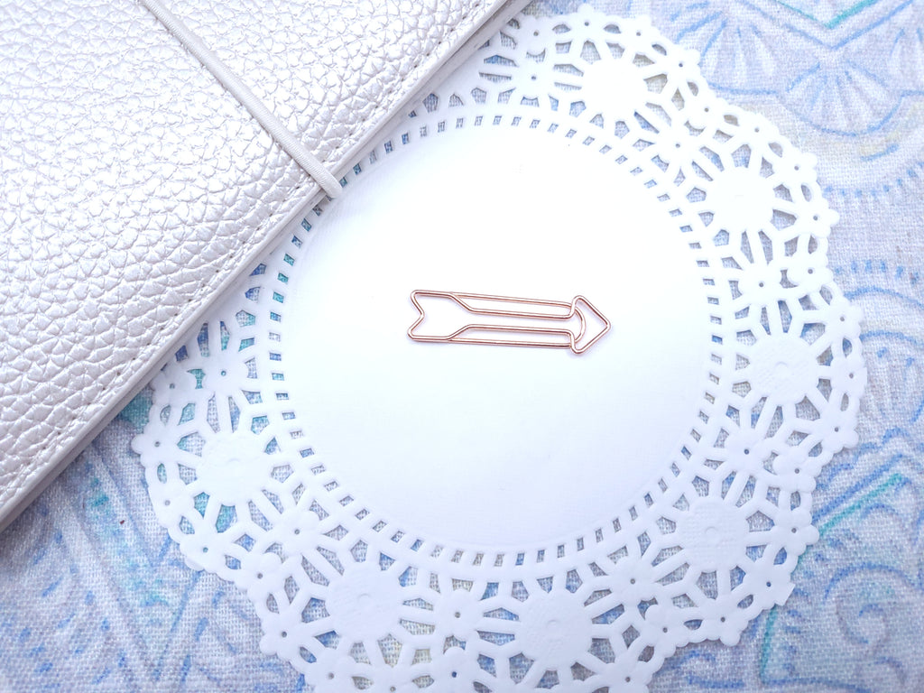 Shaped Paperclips - Arrow