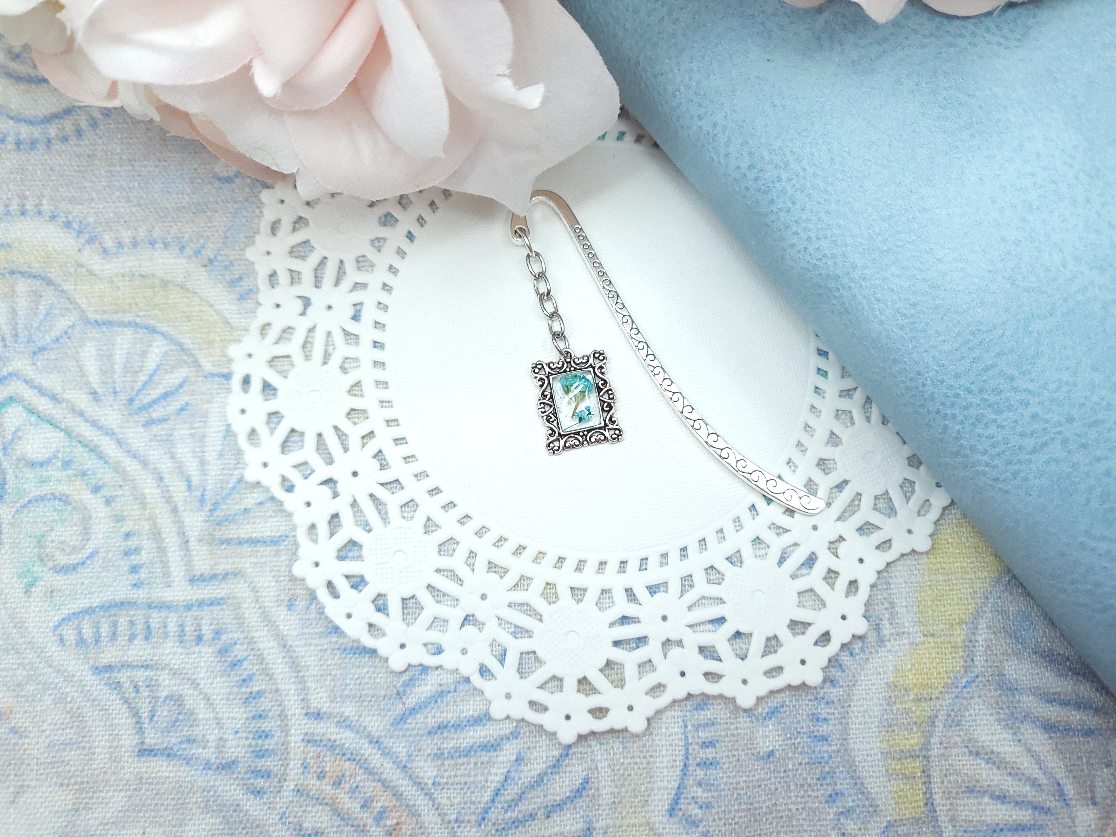 Metal Bookmark - Vintage Floral (Light Blue)