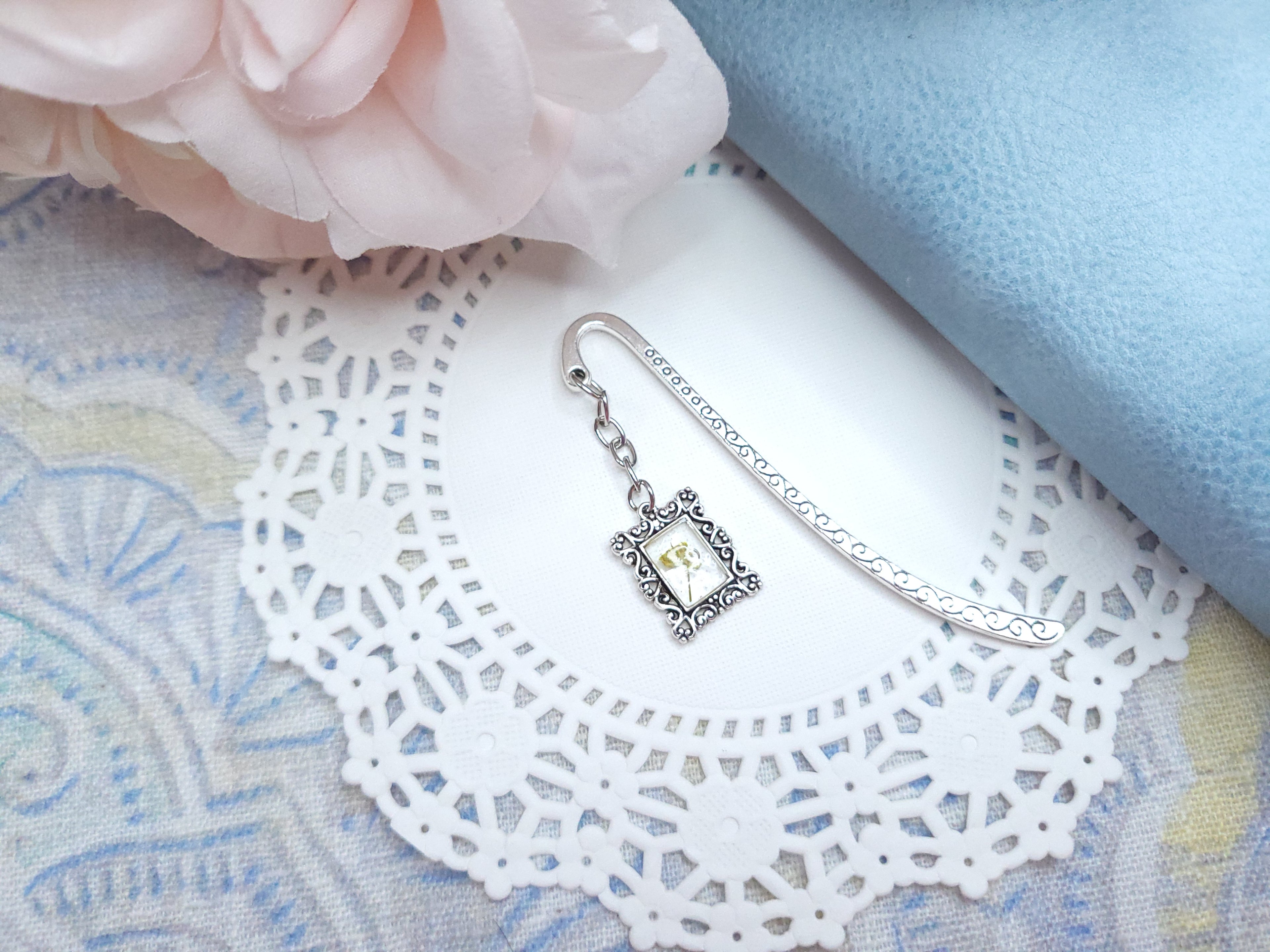 Metal Bookmark - Vintage Floral (Yellow)