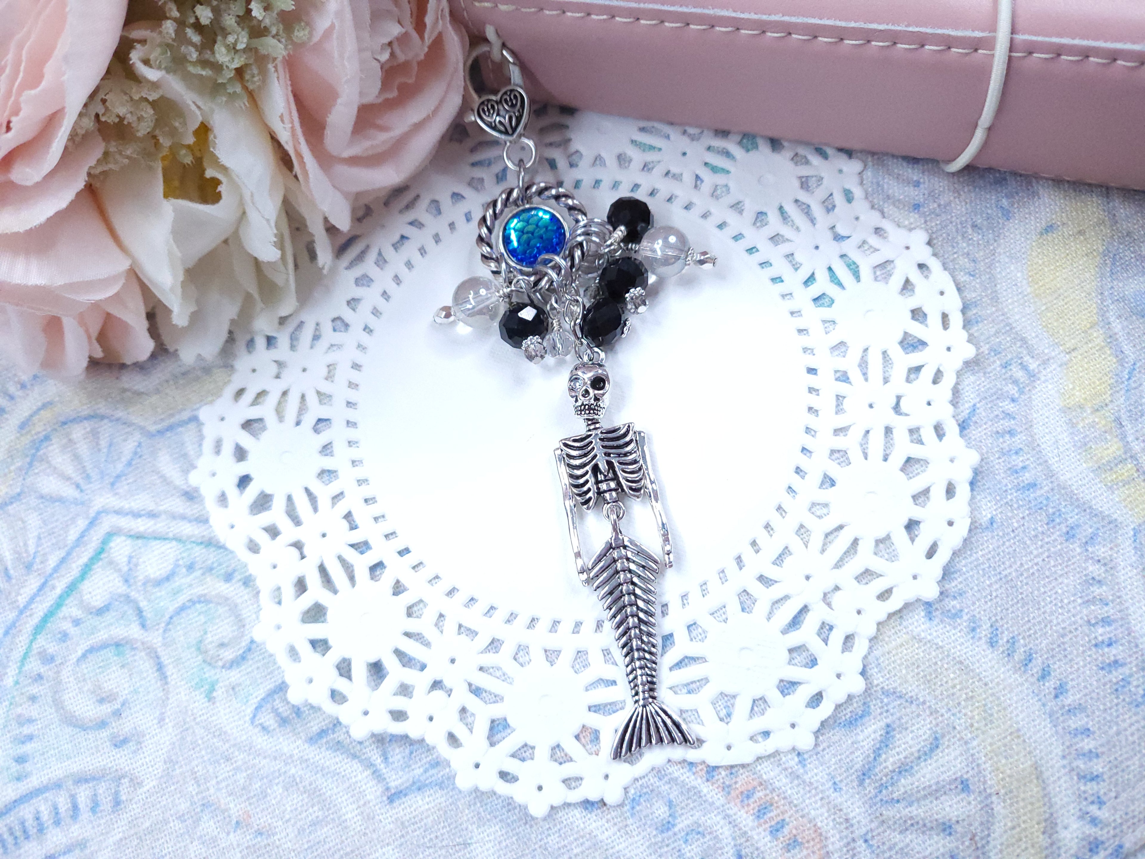 Chunky Dangle - Mermaid Skeleton