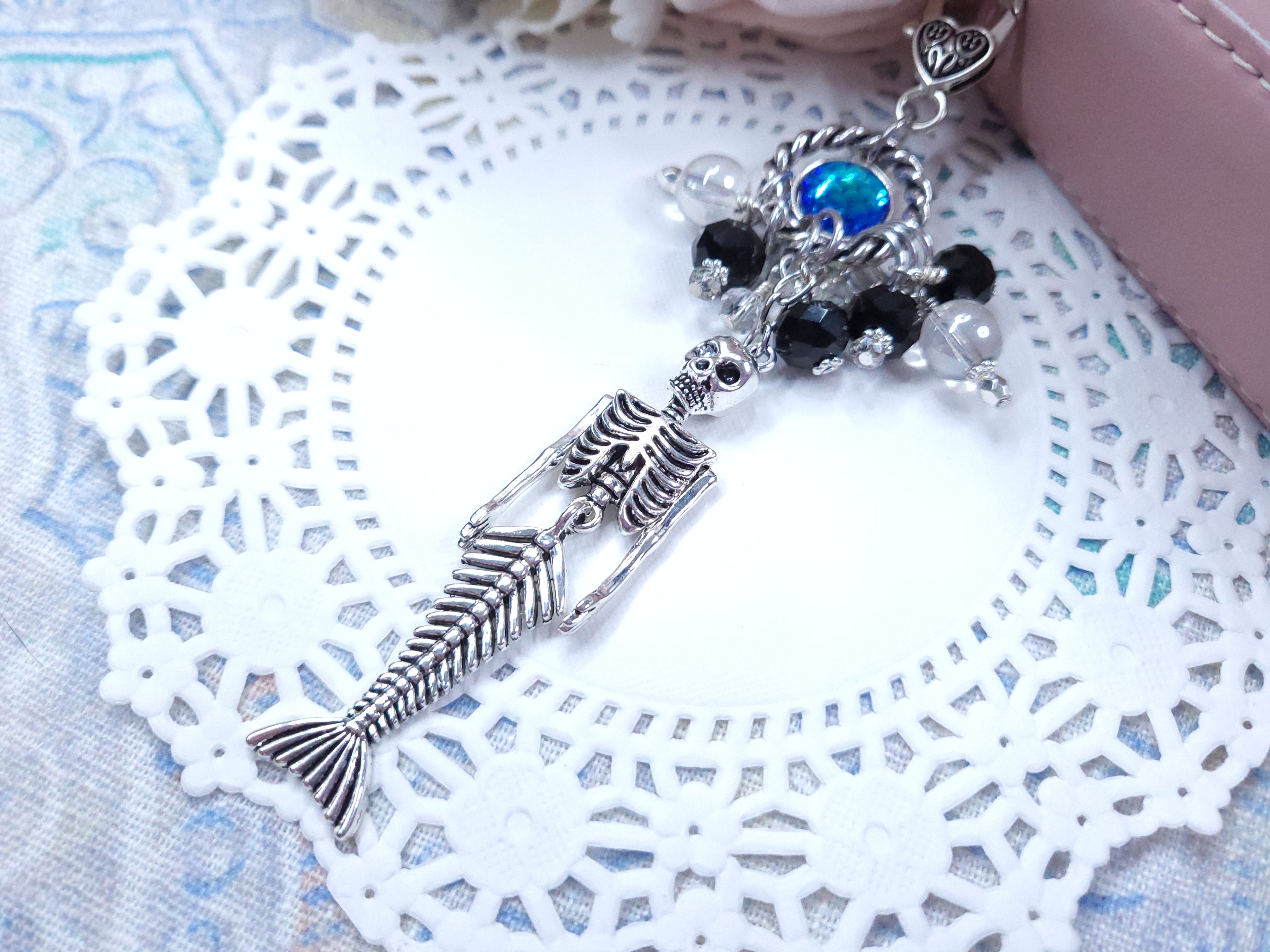 Chunky Dangle - Mermaid Skeleton