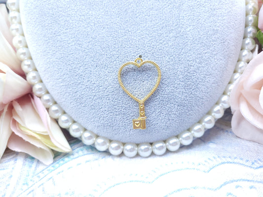 Custom - Heart Key Bezel (Gold)