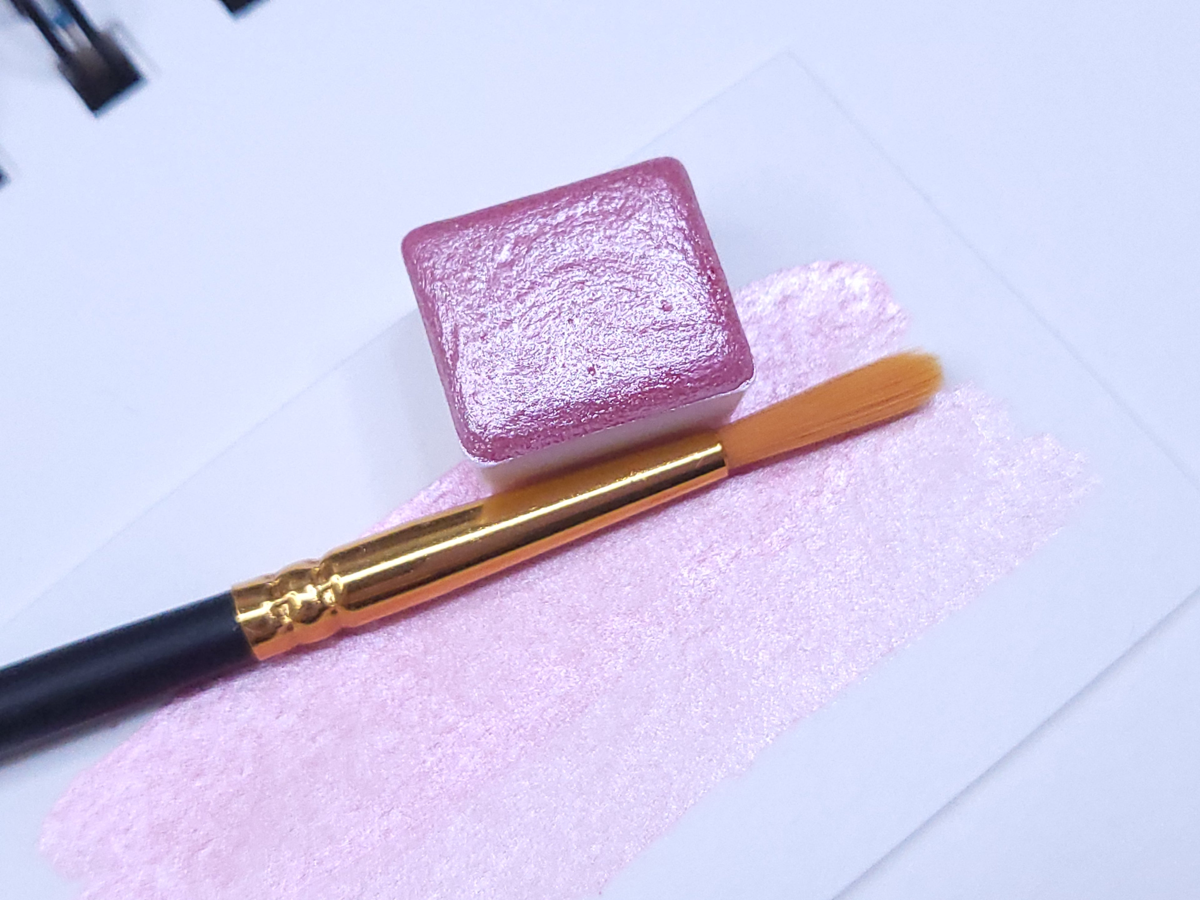 Watercolor Half Pan - Lipgloss